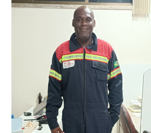 negro-roludo-busca-maduras-casadas-ou-solteiras-ho-de-qualidade-em-cearahorizonte-em-cearahorizonte-entrega-imediata-big-2