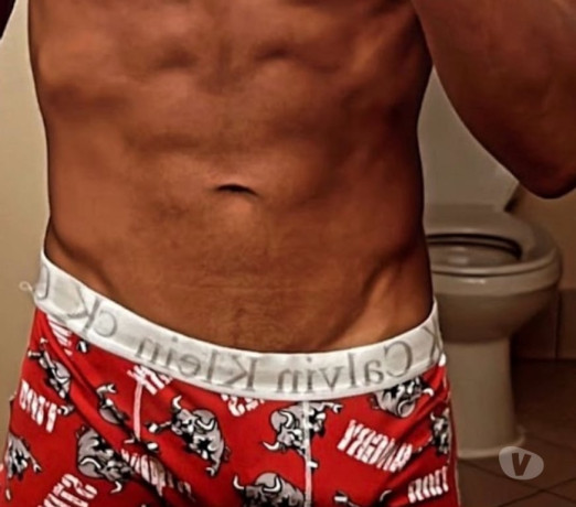 o-tronco-negro-lindo-e-dotado-vem-deslizar-mulher-em-distrito-federalsamambaia-qualidade-garantida-com-otimo-custo-beneficio-em-distrito-federalsamambaia-big-0