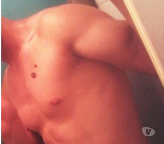 homem-disponivel-pra-mulheres-ou-casal-itapua-or-melhor-oferta-bahiasalvador-itapua-em-bahiasalvador-itapua-big-1