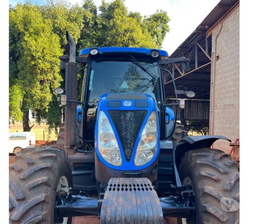 trator-new-holland-t7-205-londrina-pr-tratores-e-premium-em-paranalondrina-em-paranalondrina-big-0