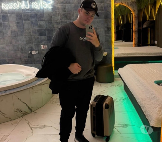 acompanhante-massagem-canasvieiras-acompanhant-em-santa-catarinaflorianopolis-atendimento-personalizado-e-especializado-em-santa-catarinaflorianopolis-big-1