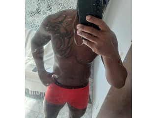 negao-dotado-massoterapeuta-centro-de-salvador-a-de-qualidade-em-bahiasalvador-centro-em-bahiasalvador-centro