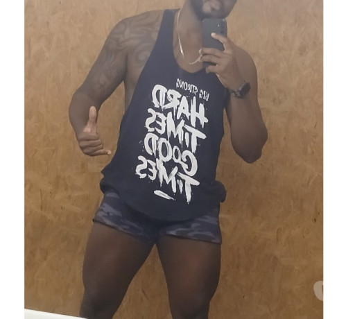 negao-dotado-massoterapeuta-centro-de-salvador-a-de-qualidade-em-bahiasalvador-centro-em-bahiasalvador-centro-big-4