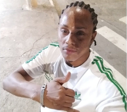 ola-me-chamo-william-tenho-180-de-altura-tenho-melhor-oferta-sao-paulo-big-2