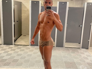 mulato-experiente-centro-acompanhantes-homens-g-em-rio-de-entrega-rapida-e-garantia-de-satisfacao-entrega-imediata