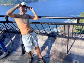 novinho-tatuado-pass-com-local-discreto-c-gara-em-sao-paulo-entrega-rapida-e-garantia-de-satisfacao-oportunidade-unica