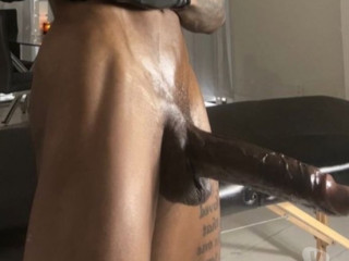 negao-27cm-pau-de-ouro-sigilo-sempre-itaim-bibi-premium-em-sao-paulo-entrega-imediata