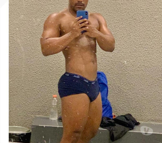 leo-massoterapeuta-profissional-centro-acompanha-de-qualidade-em-rio-de-big-2