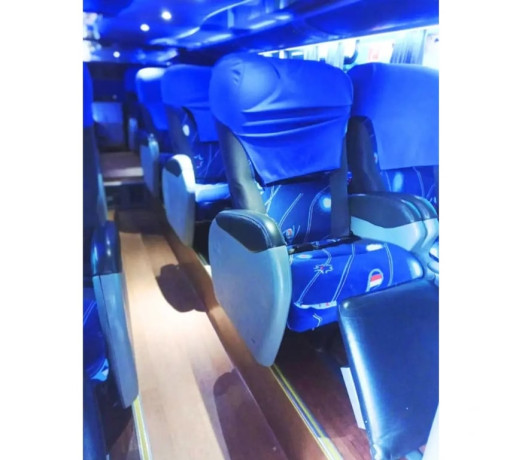 mbenz-dd-2012-rf-7176-matriz-onibus-seminovo-de-qualidade-em-paranacuritiba-matriz-r-78000000-em-paranacuritiba-matriz-r-78000000-big-3