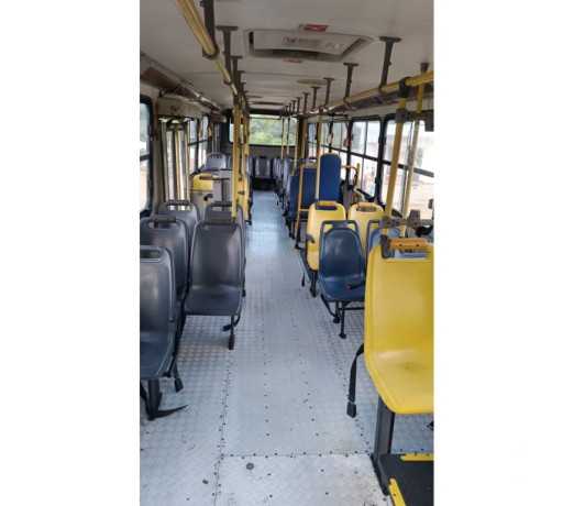 onibus-comil-svelto-vw-17230-ano-2015-cod10020-ci-paranacuritiba-cidade-oportunidade-unica-em-paranacuritiba-cidade-negociavel-big-3