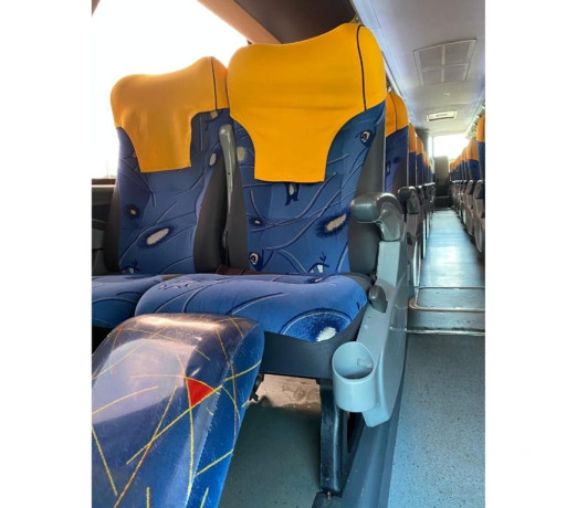 onibus-paradiso-g-6-volvo-b-9-ano-2010-cod10027-c-premium-em-paranacuritiba-cidade-em-paranacuritiba-cidade-big-1