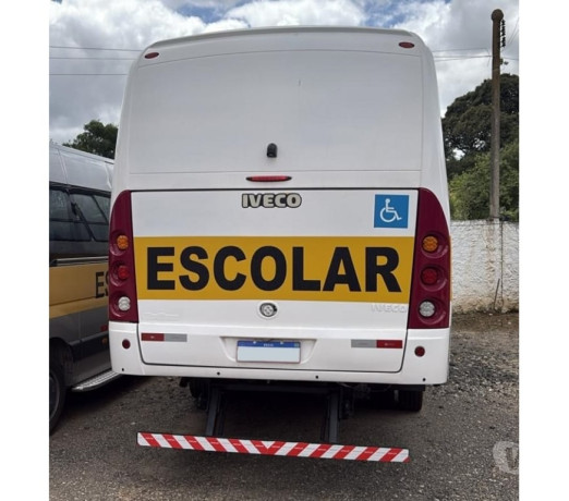 micro-onibus-caminho-da-escola-iveco-ano-2019-cod-de-qualidade-em-paranacuritiba-cidade-em-paranacuritiba-cidade-negociavel-big-2