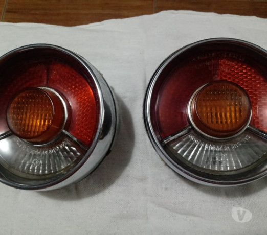 lanternas-traseiras-bmw-anos-70-painel-macanetas-m-de-qualidade-em-sao-paulo-condicao-especial-big-0