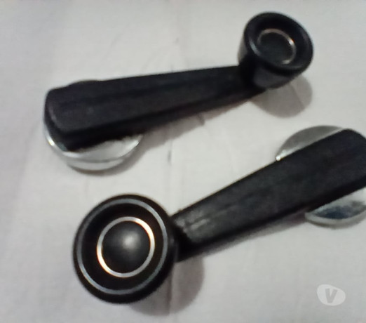 lanternas-traseiras-bmw-anos-70-painel-macanetas-m-de-qualidade-em-sao-paulo-condicao-especial-big-3