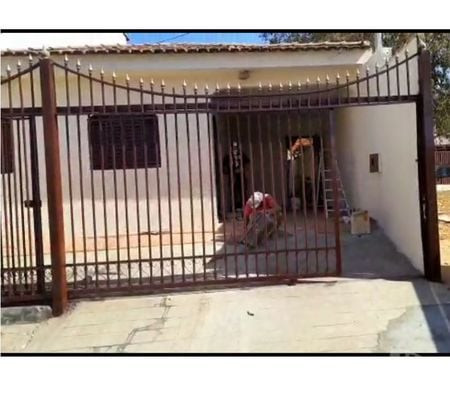 troco-casa-na-candangolandia-por-apt-em-aguas-clar-em-distrito-federalbrasilia-produtoservico-com-certificacao-de-qualidade-em-distrito-federalbrasilia-negociavel-big-0