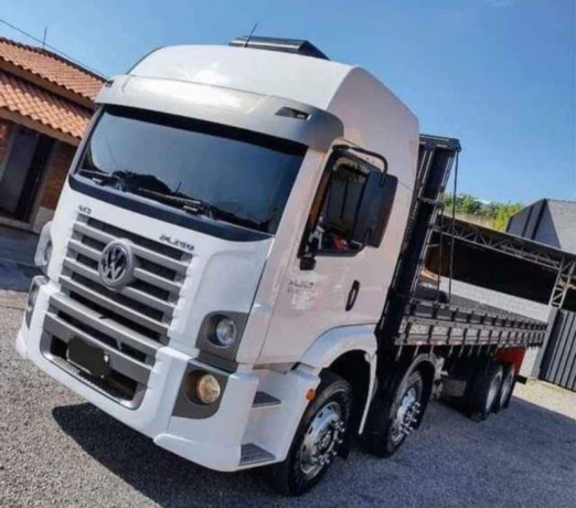 caminhao-vw-24-250-cambe-pr-caminhoes-usados-a-v-em-paranacambe-entrega-rapida-e-garantia-de-satisfacao-em-paranacambe-oportunidade-unica-big-1