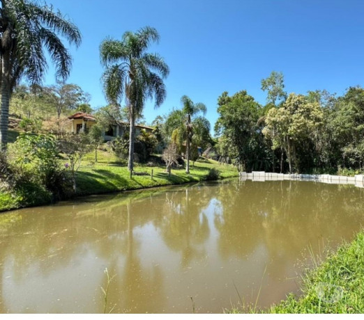 chacara-vendendo-interior-de-sao-paulo-mogi-guacu-em-sao-paulo-produtoservico-com-certificacao-de-qualidade-r-49900000-r-49900000-negociavel-big-0