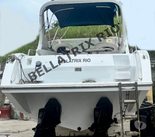 vendo-maravilhosa-lancha-de-32-pes-a-diesel-nitero-de-diferenciado-em-rio-de-r-30000000-r-30000000-garantia-big-0