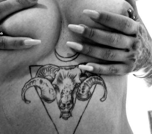 acompanhantes-ingleses-de-qualidade-em-santa-catarinaflorianopolis-em-santa-catarinaflorianopolis-negociavel-big-3