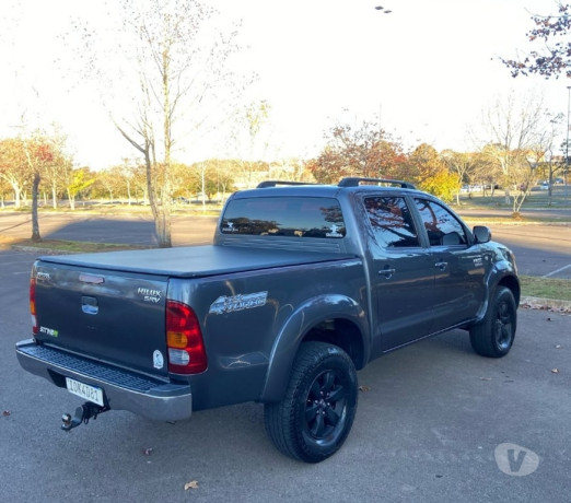 hiluxhilux-srv-30-turbo-diesel-tracao-4x4-cambio-de-selecionado-em-rio-grande-negociavel-big-1