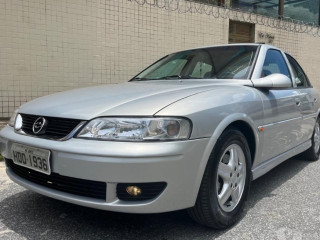 vectra-22-expression-ano-2002-com-teto-completo-c-melhor-oferta-sao-paulo