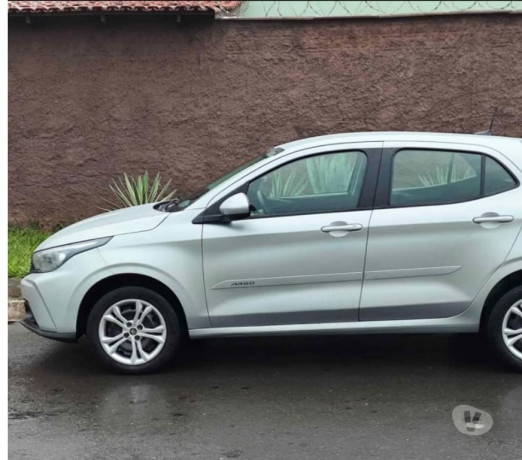 vendo-fiat-argo-drive-10-manual-2023-2024-centro-premium-em-minas-geraisbelo-r-515000000-em-minas-geraisbelo-r-515000000-big-1