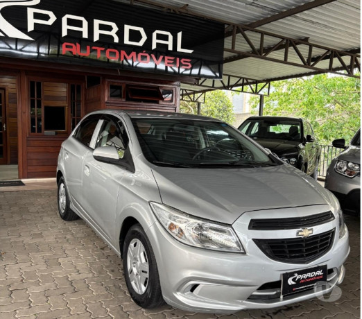 chevrole-onix-joy-10-miguel-pereira-rj-melhor-p-rio-de-oportunidade-unica-oportunidade-unica-big-1