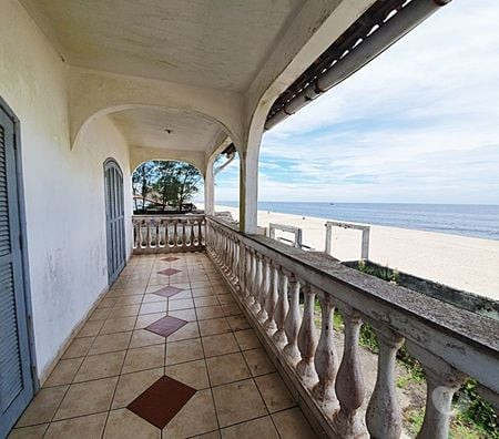 casa-cmezanino-varandas-com-vista-da-praia-e-lag-de-qualidade-em-rio-de-big-0