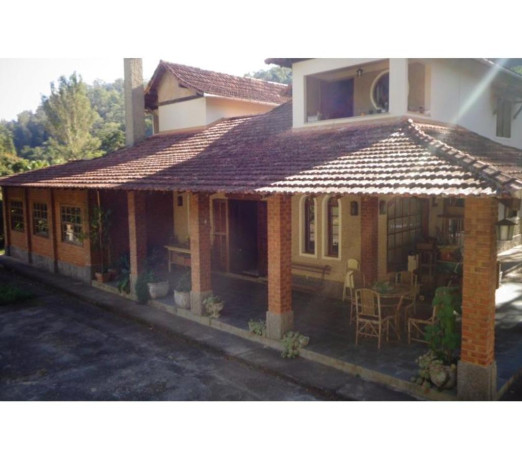 casa-itaipava-tipo-pequena-chacara-localizada-bo-melhor-oferta-rio-de-r-1000000-r-1000000-negociavel-big-0