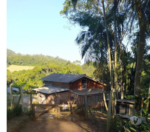 casa-junto-a-natureza-blumenau-sc-compra-e-venda-de-qualidade-em-santa-catarinablumenau-r-75000000-em-santa-catarinablumenau-r-75000000-entrega-imediata-big-1