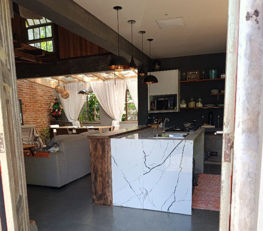 casa-junto-a-natureza-blumenau-sc-compra-e-venda-de-qualidade-em-santa-catarinablumenau-r-75000000-em-santa-catarinablumenau-r-75000000-entrega-imediata-big-3