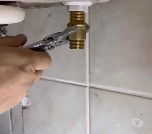 precisando-de-encanador-marido-de-aluguel-faz-tudo-premium-em-sao-paulo-big-0