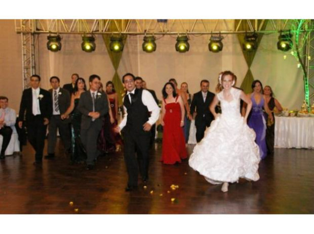 danca-dos-noivos-15-anos-coreografias-imbitub-santa-catarinaimbituba-oportunidade-unica-em-santa-catarinaimbituba-entrega-imediata-big-0