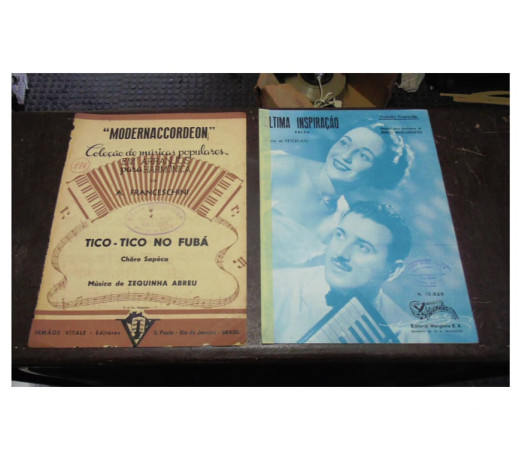 colecao-de-partituras-antigas-para-acordeom-lote-4-de-premium-em-rio-grande-big-1