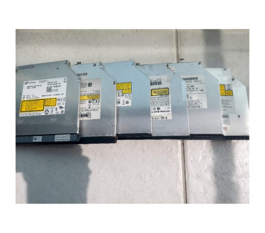 dvds-notebook-diversos-funcionando-praia-grande-sp-em-sao-paulo-premium-garantida-com-otimo-custo-beneficio-negociavel-big-1