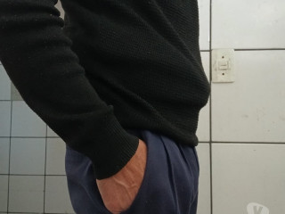 homem-maduro-para-casais-maduros-ou-mulher-disponivel-premium-em-minas-geraisbelo-em-minas-geraisbelo-negociavel